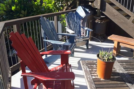 Photo of property in 82 Paremata Road, Paremata, Porirua, 5024