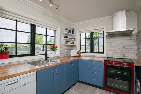 Photo of property in 44 Main Street, Greytown, 5712