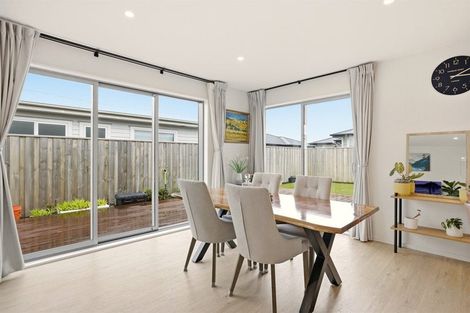 Photo of property in 35 Skibbereen Drive, Halswell, Christchurch, 8025