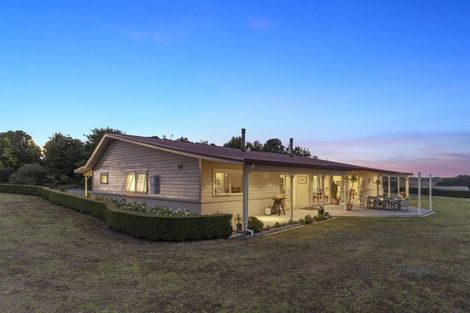 Photo of property in 135c Hutchinson Road, Helensville, 0875