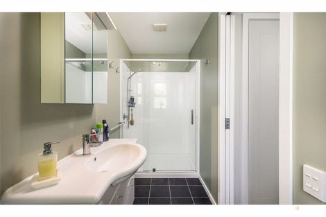 Photo of property in 84 Timaru Road, Waimate, 7924