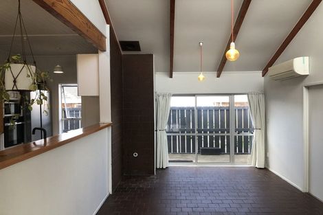 Photo of property in 9 Liftan Place, Mount Maunganui, 3116