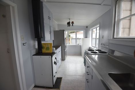 Photo of property in 52 Rangatira Drive, Mangakino, 3421