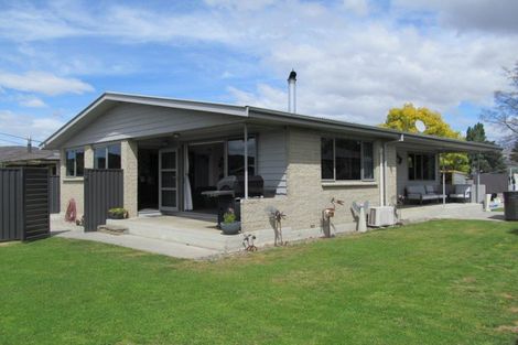 Photo of property in 17 Campbell Street, Alexandra, 9320