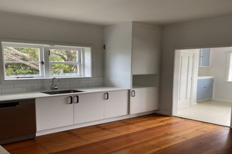 Photo of property in 19 Trafalgar Street, Waiwhetu, Lower Hutt, 5010