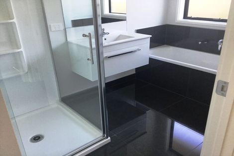 Photo of property in 8 Bill Miller Drive, Papamoa, 3118