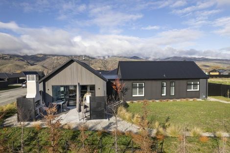 Photo of property in 7 Hatters Lane, Mount Pisa, 9383