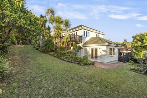 Photo of property in 235a Titirangi Road, Titirangi, Auckland, 0604