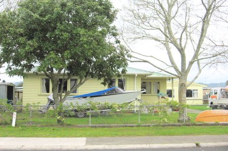 Photo of property in 14 Kenneth Avenue, Whitianga, 3510