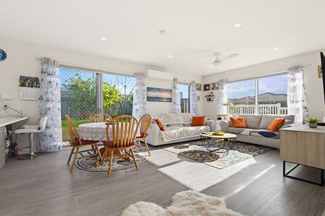 Photo of property in 9 Rainsford Road, Pukekohe, 2120