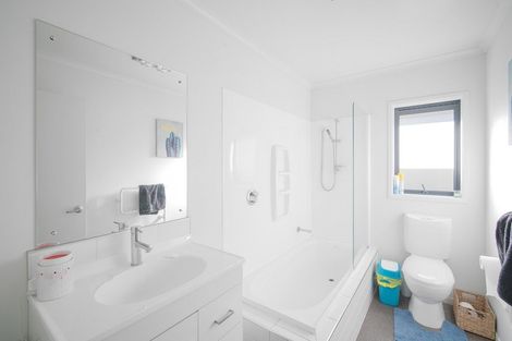 Photo of property in 44 Brittan Drive, Rolleston, 7615