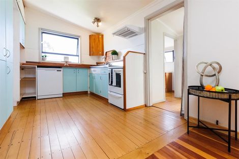 Photo of property in 3 Dundas Road, Sanson, 4817