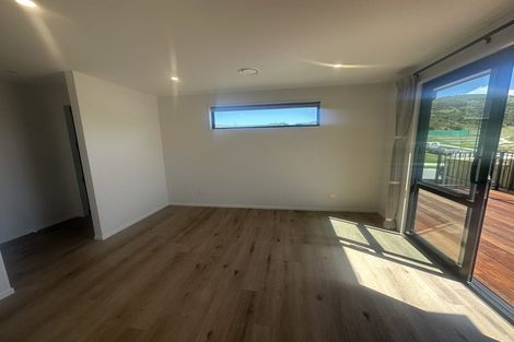 Photo of property in 77 Drysdale Road, Jacks Point, 9371