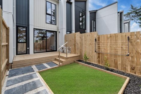 Photo of property in 143 Sykes Road, Weymouth, Auckland, 2103