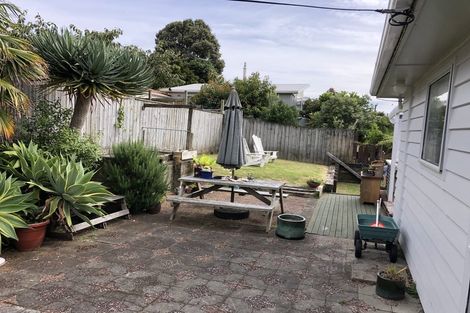 Photo of property in 4 Clarkes Crescent, Paekakariki, 5034