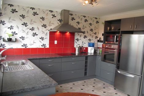 Photo of property in 17 Campbell Street, Alexandra, 9320