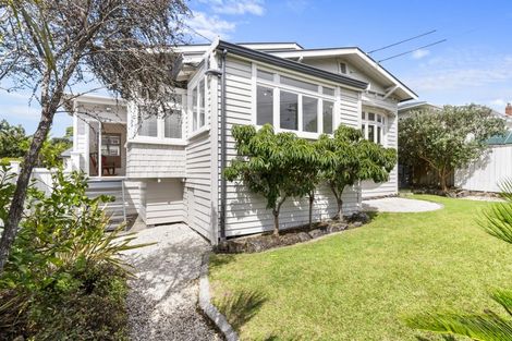 Photo of property in 4 Cambrai Avenue, Mount Roskill, Auckland, 1041