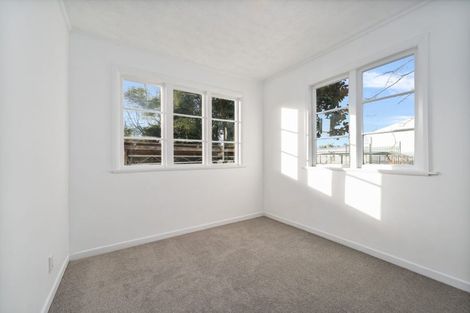 Photo of property in 2/22 Ranui Station Road, Ranui, Auckland, 0612