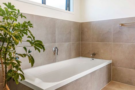 Photo of property in 601 Cable Bay Block Road, Cable Bay, 0420