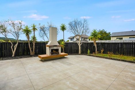 Photo of property in 96 Navigation Drive, Whitby, Porirua, 5024