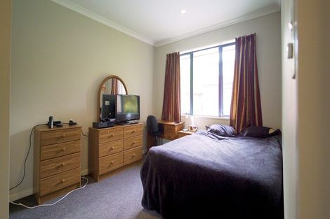 Photo of property in 10 Deavoll Place, Heathcote Valley, Christchurch, 8022