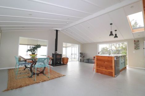 Photo of property in 37 Adams Road, Thornton Bay, Thames, 3575