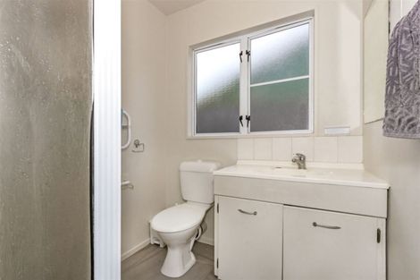 Photo of property in 2/4 Morrison Avenue, Northcote, Christchurch, 8052