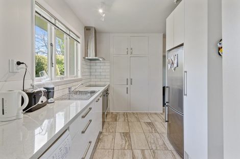 Photo of property in 12 Angela Street, Upper Riccarton, Christchurch, 8041