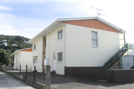 Photo of property in 8/84 Freyberg Street, Lyall Bay, Wellington, 6022