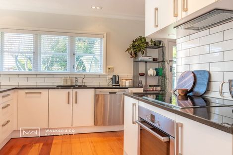 Photo of property in 15 Raukawa Grove, Trentham, Upper Hutt, 5018