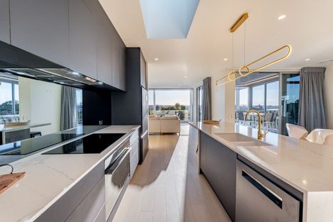 Photo of property in 31 The Terrace, Timaru, 7910