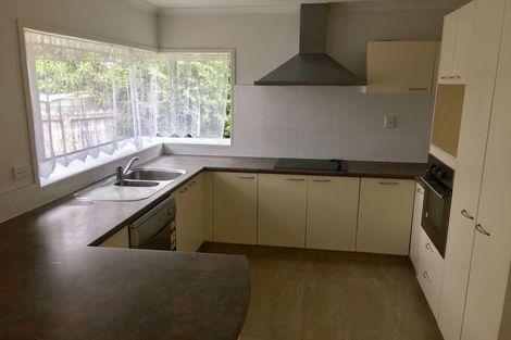 Photo of property in 12 Courtvale Place, Flat Bush, Auckland, 2019