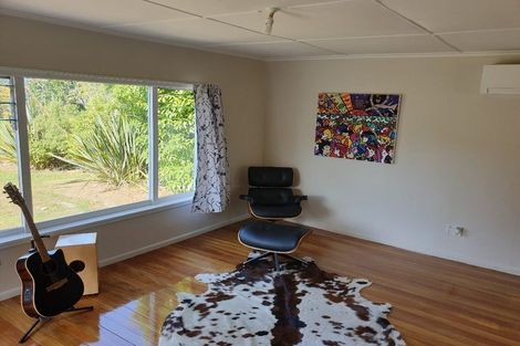 Photo of property in 1/7 Savoy Road, Glen Eden, Auckland, 0602