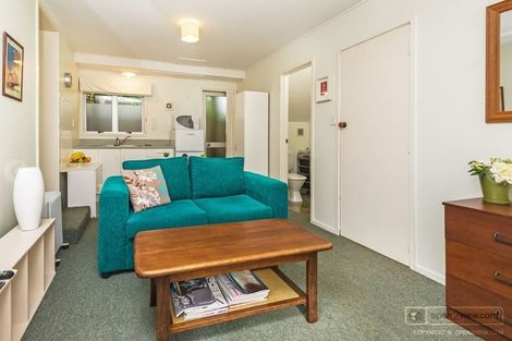 Photo of property in 1/3 Pohutukawa Avenue, Shelly Park, Auckland, 2014