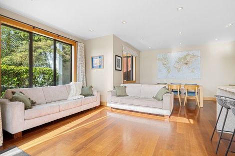 Photo of property in 893 Cashmere Road, Halswell, Christchurch, 8025