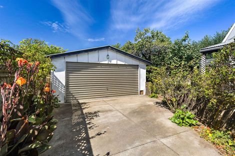 Photo of property in 10 Weston Road, St Albans, Christchurch, 8052