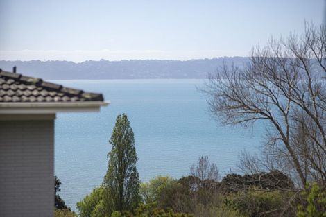 Photo of property in 37 Haseler Crescent, Howick, Auckland, 2014