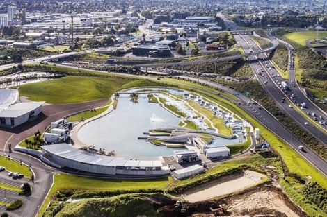 Photo of property in Twin Towers, 1102/17 Putney Way, Manukau, Auckland, 2104