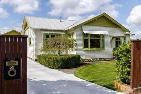 Photo of property in 53 Russell Street, Palmerston North, 4414