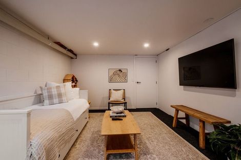 Photo of property in 2/229 Waimea Terrace, Beckenham, Christchurch, 8023