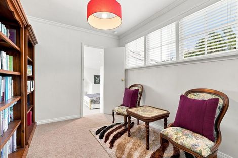 Photo of property in 199 Chelsea View Drive, Chatswood, Auckland, 0626