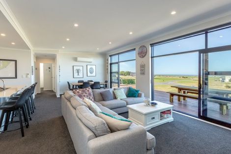Photo of property in 9 Puk Lane, Flat Point, Masterton, 5883