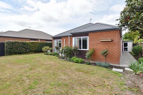 Photo of property in 1/9 Phoenix Lane, Northcote, Christchurch, 8052