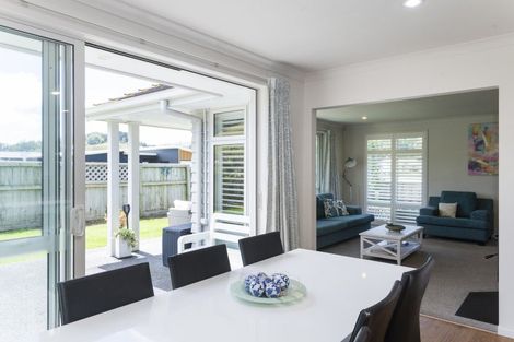 Photo of property in 1 Hamilton Drive, Wainui, Gisborne, 4010