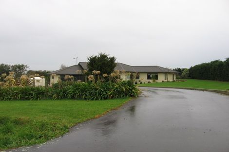 Photo of property in 34 Schnell Drive, Kelvin Grove, Palmerston North, 4414