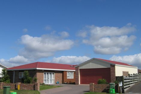 Photo of property in 38 Lotus Avenue, Mount Maunganui, 3116