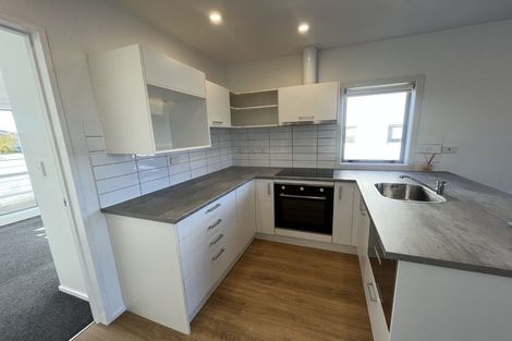 Photo of property in 16c/71 Spencer Road, Oteha, Auckland, 0632