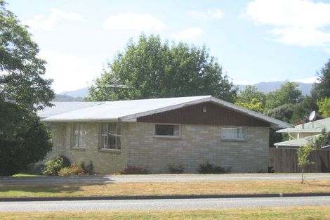 Photo of property in 64 Totara Park Road, Totara Park, Upper Hutt, 5018