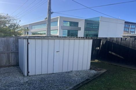 Photo of property in 1/48 Taharoto Road, Takapuna, Auckland, 0622