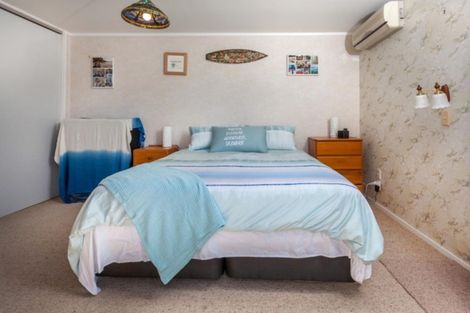 Photo of property in 103 Oratia Place, Onemana, Whangamata, 3691